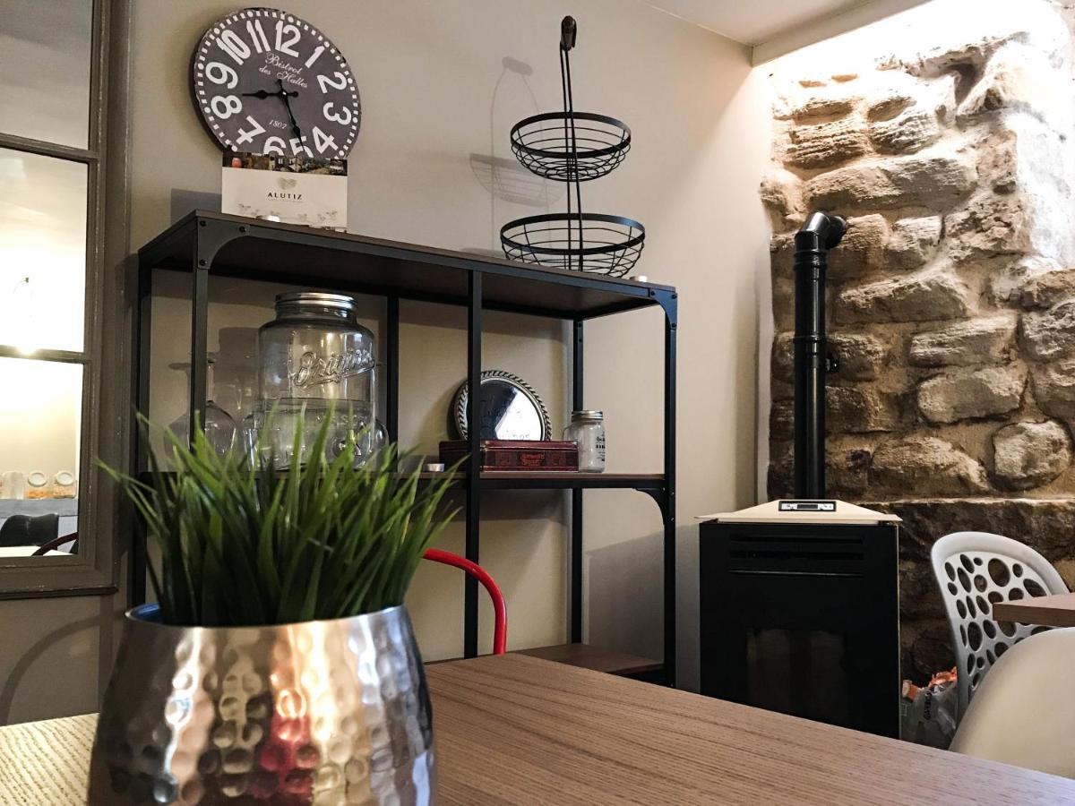 منزل الضيف Samaniego  في La Casona De Alutiz & Bodega المظهر الخارجي الصورة