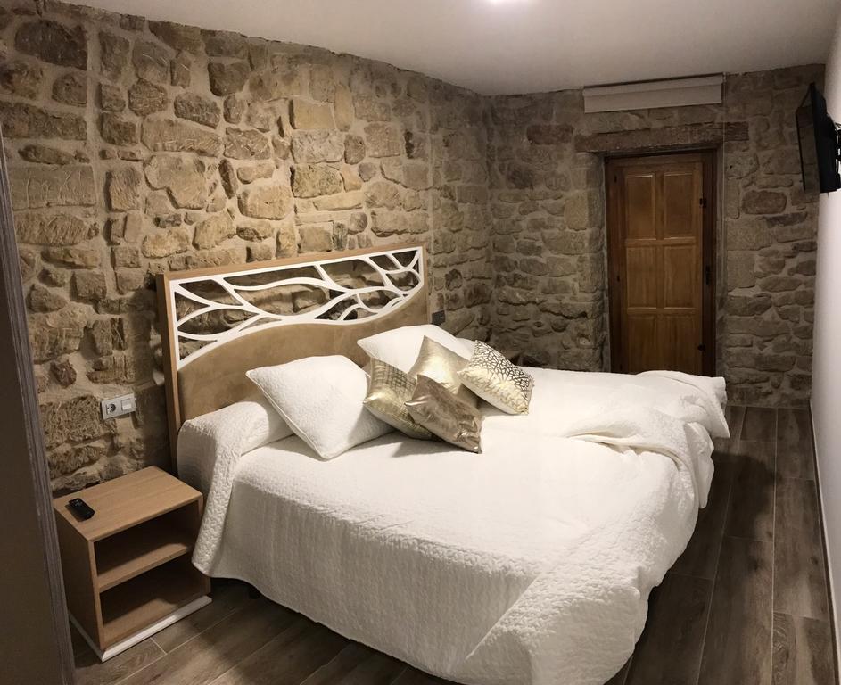 منزل الضيف Samaniego  في La Casona De Alutiz & Bodega المظهر الخارجي الصورة