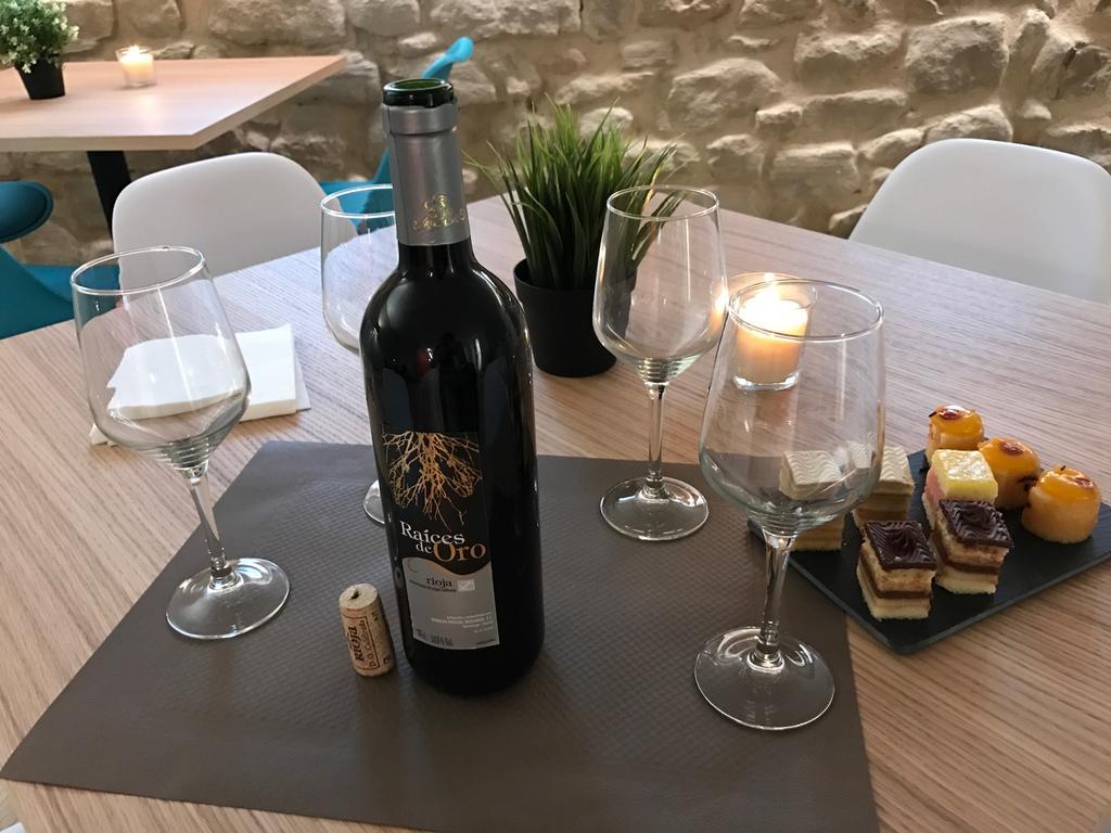 منزل الضيف Samaniego  في La Casona De Alutiz & Bodega المظهر الخارجي الصورة