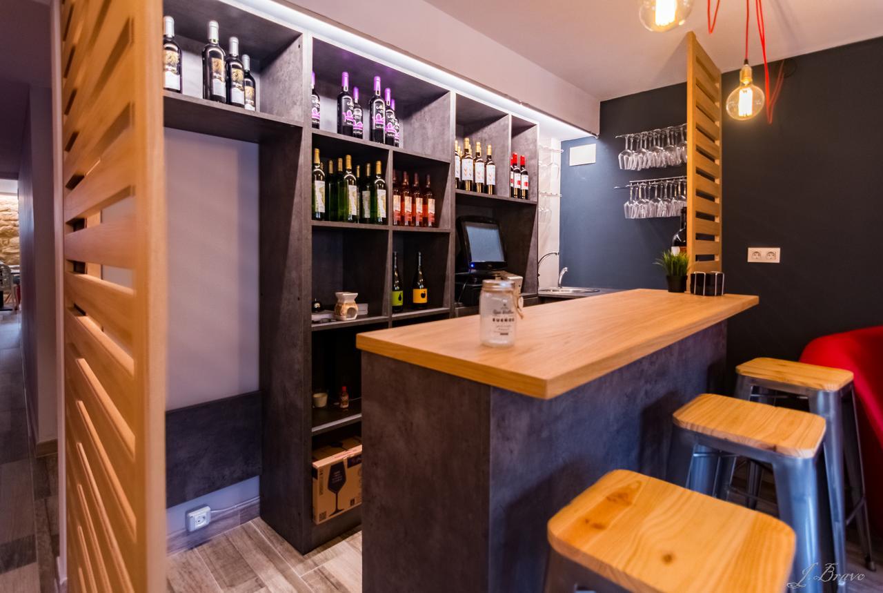 منزل الضيف Samaniego  في La Casona De Alutiz & Bodega المظهر الخارجي الصورة